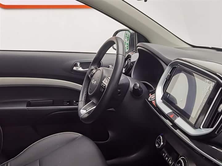 Kia KX1 2021 2021款 1.4L CVT天窗款