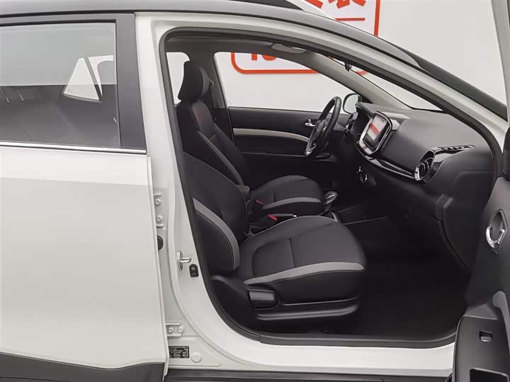 Kia KX1 2021 2021款 1.4L CVT天窗款