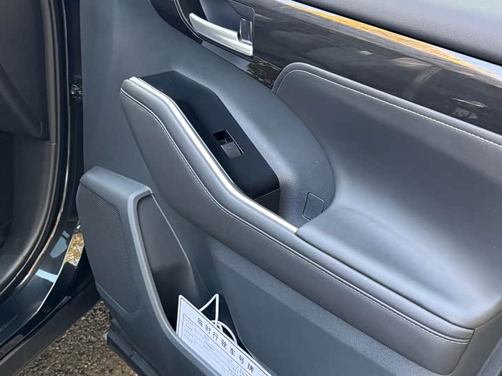 Toyota Crown Kluger 2022 2022款 2.0T 四驱劲享版