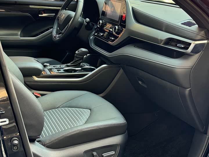 Toyota Crown Kluger 2022 2022款 2.0T 四驱劲享版