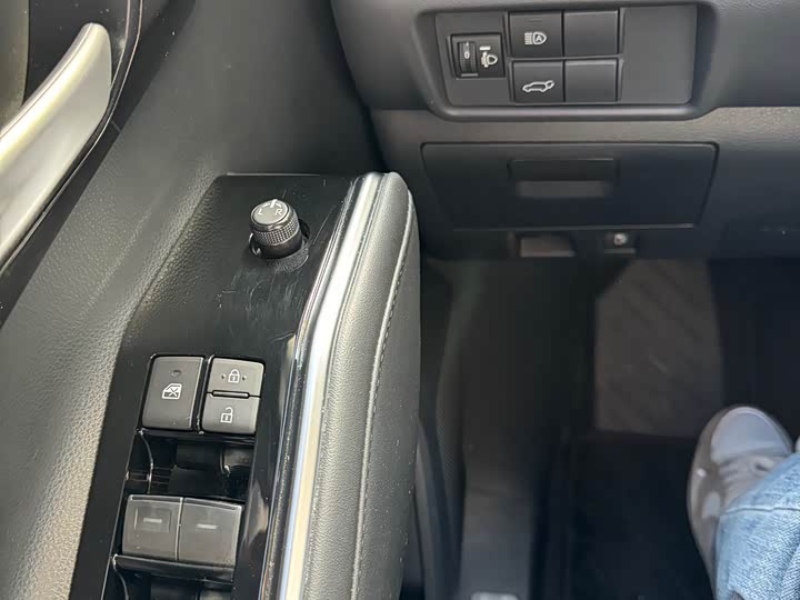 Toyota Crown Kluger 2022 2022款 2.0T 四驱劲享版