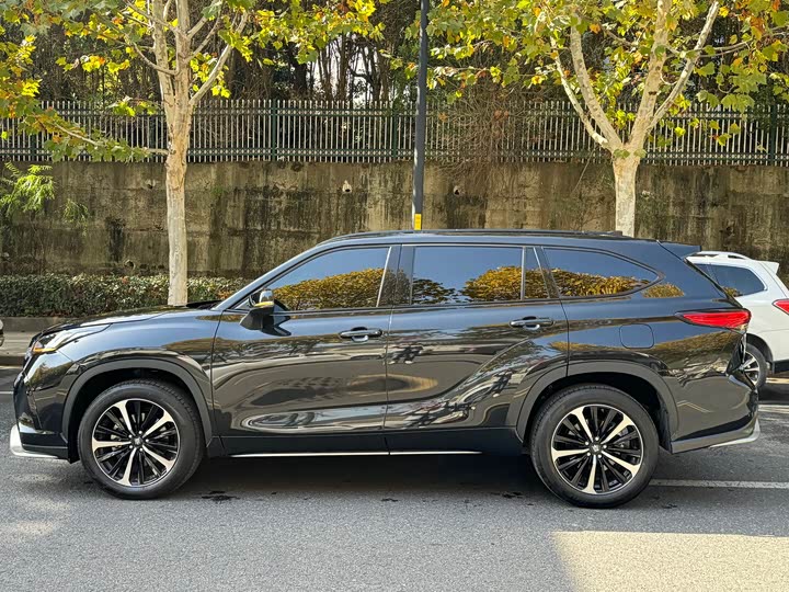 Toyota Crown Kluger 2022 2022款 2.0T 四驱劲享版