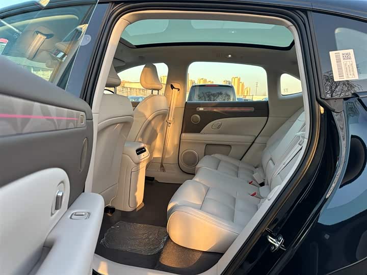 IM motors LS6 2026 2026款 增程 52 Max