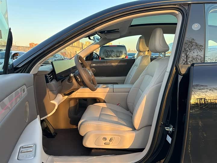 IM motors LS6 2026 2026款 增程 52 Max