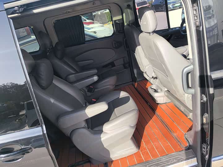Ford Tourneo 2020 2020款 2.0T 自动精英版 国VI