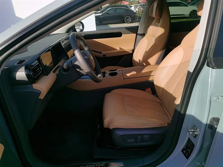 Leapmotor C01 2024 2024款 增程 316尊享版