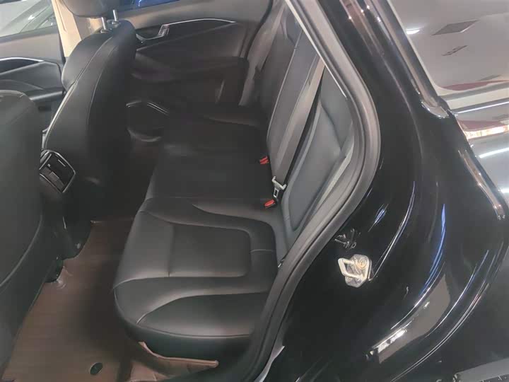 Bestune B70 2024 2024款 龙腾版 1.5T 领创型