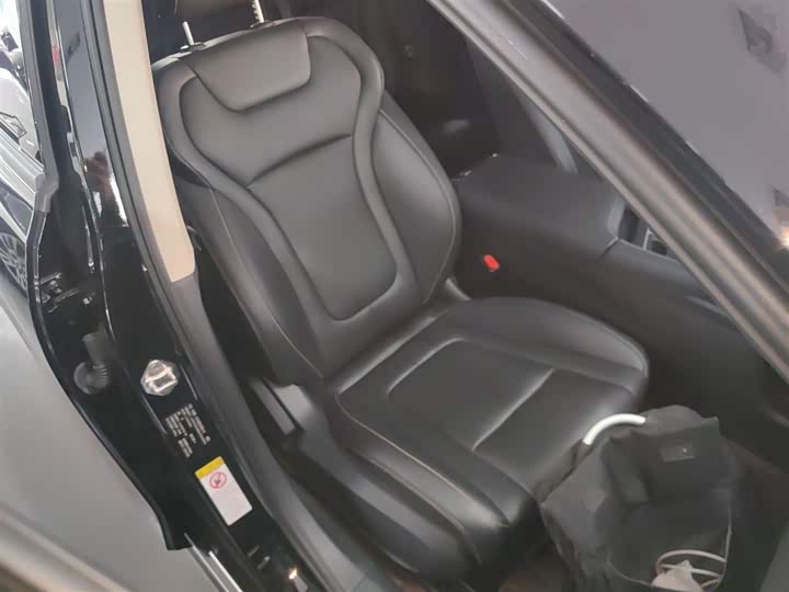 Bestune B70 2024 2024款 龙腾版 1.5T 领创型