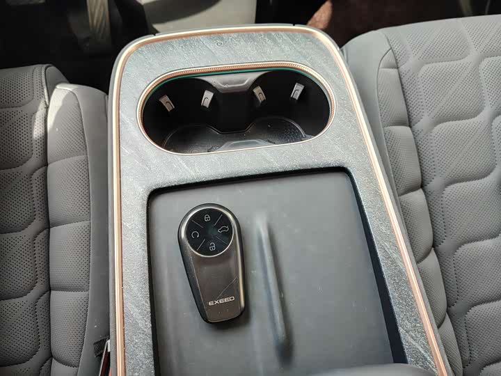 Exeed Sterra ET 2024 2024款 增程 200 Pro