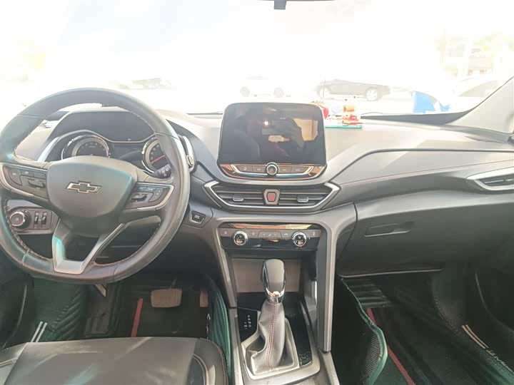 Chevrolet Orlando 2020 2020款 轻混 Redline 530T 自动纵享版（5+2款）