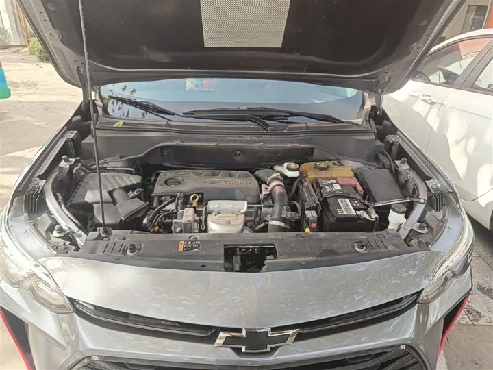 Chevrolet Orlando 2020 2020款 轻混 Redline 530T 自动纵享版（5+2款）