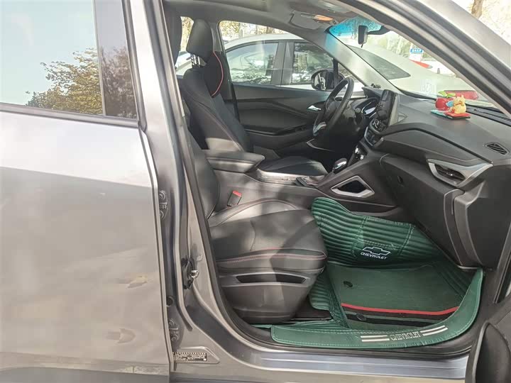 Chevrolet Orlando 2020 2020款 轻混 Redline 530T 自动纵享版（5+2款）