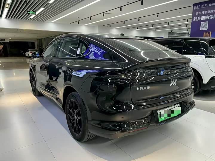 IM motors LS6 2026 2026款 增程 66 Max+