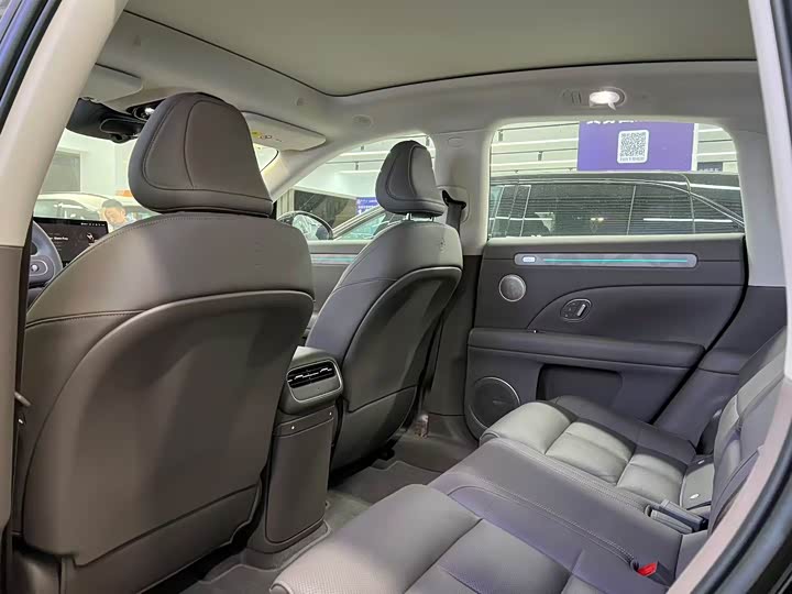 IM motors LS6 2026 2026款 增程 66 Max+