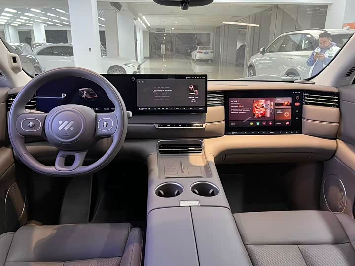 IM motors LS6 2026 2026款 增程 66 Max+