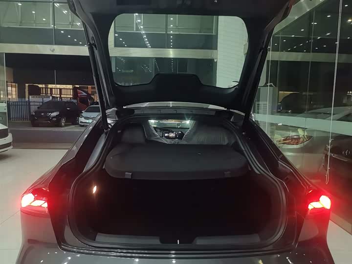 Changan UNI-V Hybrid 2024 2024款 蓝鲸智电iDD 136km 智酷型