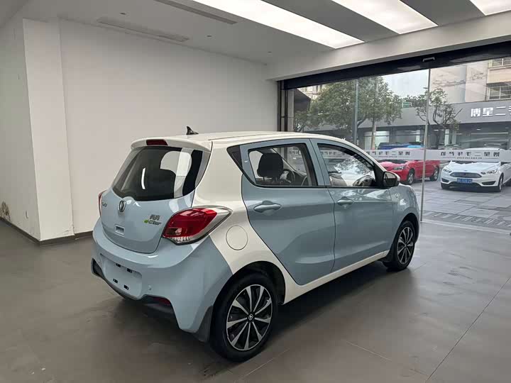 Changan BenBen E-Star 2021 2021款 国民版 心悦版（快充版）磷酸铁锂（31.95kWh）