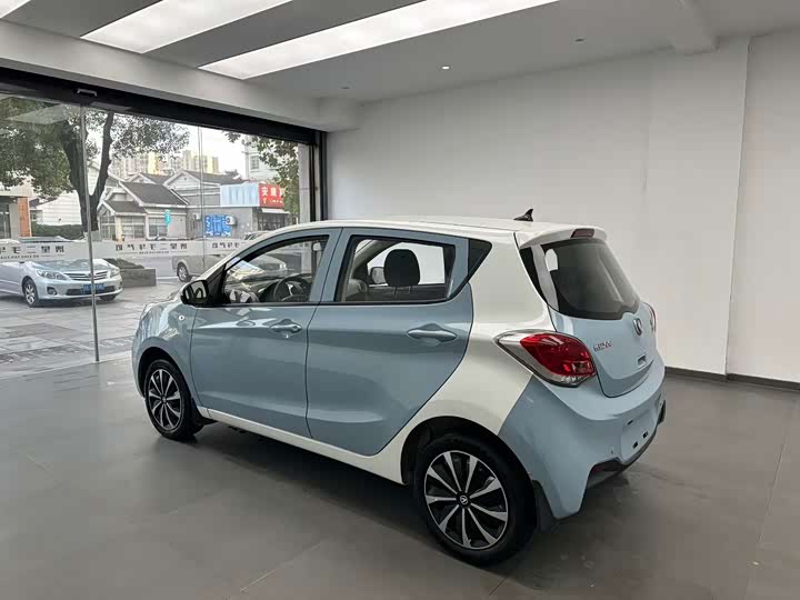 Changan BenBen E-Star 2021 2021款 国民版 心悦版（快充版）磷酸铁锂（31.95kWh）