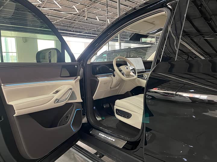 Denza N9 2025 2025款 旗舰型