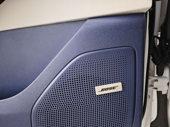 Buick GL8 Century 2025 2025款 2.0T 六座蕴世版