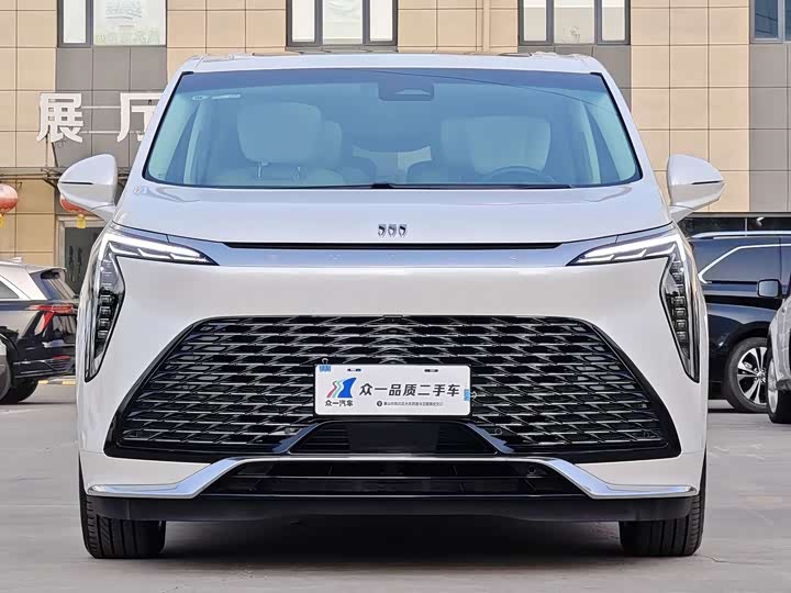 Buick GL8 Century 2025 2025款 2.0T 六座蕴世版