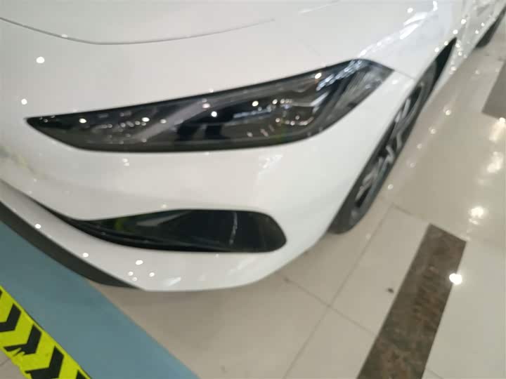 Roewe D7 2023 2023款 DMH 125km 卓越版