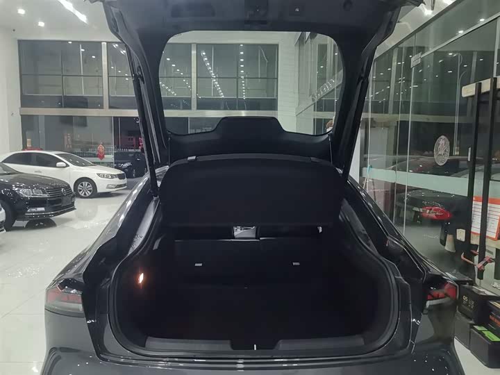 Changan UNI-V Hybrid 2024 2024款 蓝鲸智电iDD 136km 智酷型