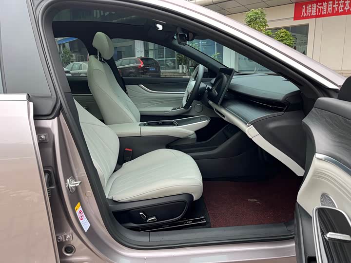 Changan Qiyuan (Nevo) A07 2025 2025款 纯电 真香版 525 尊贵型