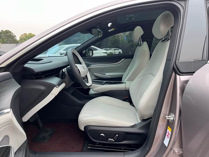 Changan Qiyuan (Nevo) A07 2025 2025款 纯电 真香版 525 尊贵型