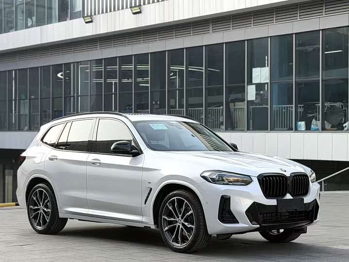 BMW X3 2023 2023款 改款 xDrive30i 领先型 M曜夜套装