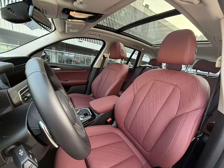 BMW X3 2023 2023款 改款 xDrive30i 领先型 M曜夜套装