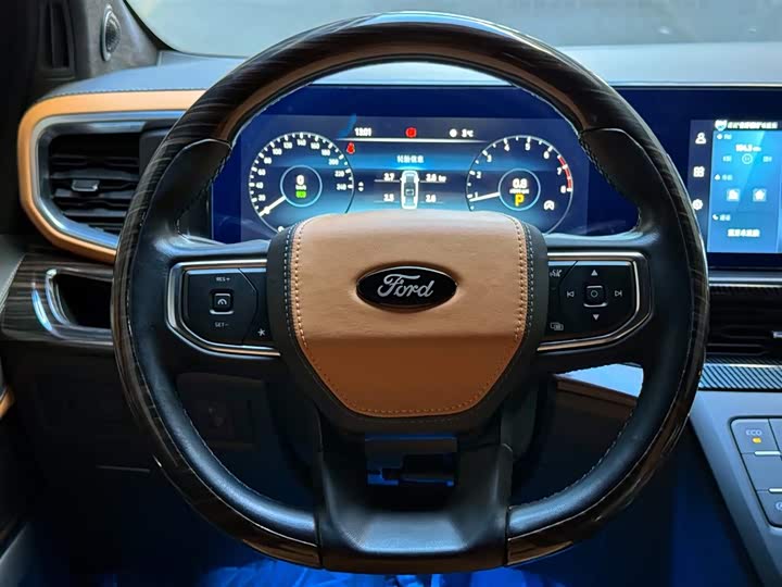 Ford Tourneo 2024 2024款 2.0T 自动致尊Plus版