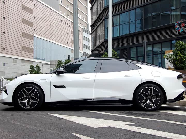 Lotus Emeya 2024 2024款 EMEYA L+