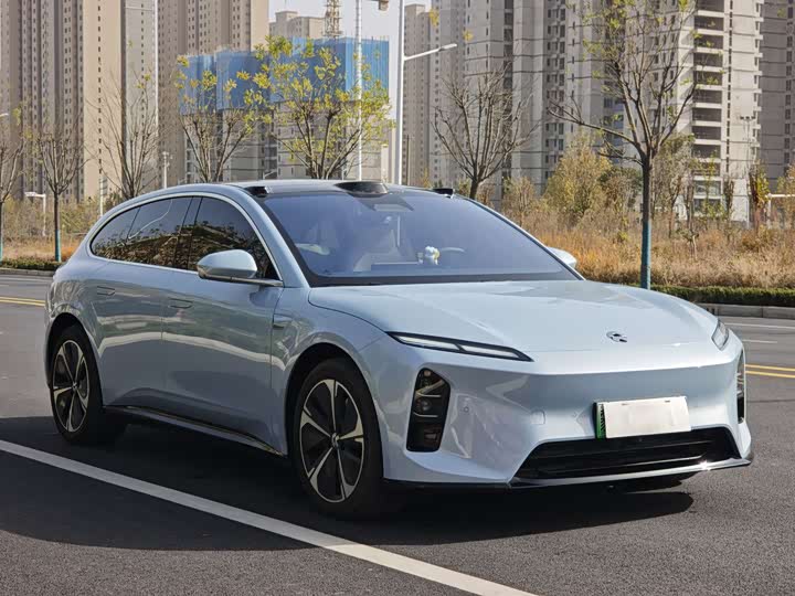 2025 Nio ET5T
