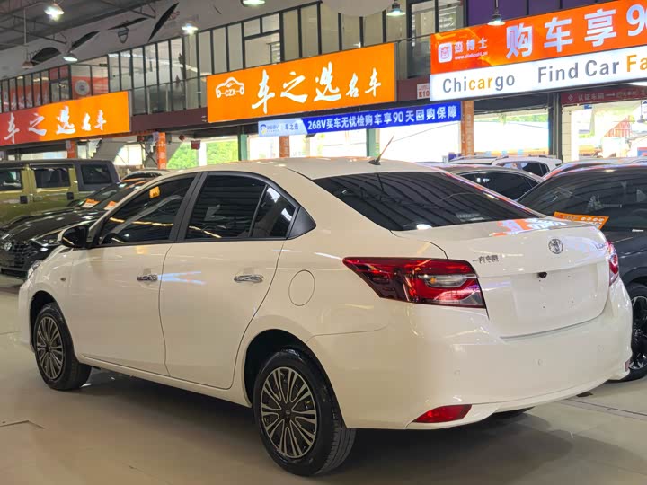 Toyota Vios 2022 2022款 1.5L 20周年纪念版