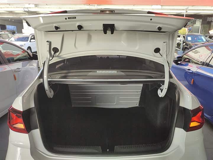 Jetta VA3 2021 2021款 1.5L 自动向上人生版