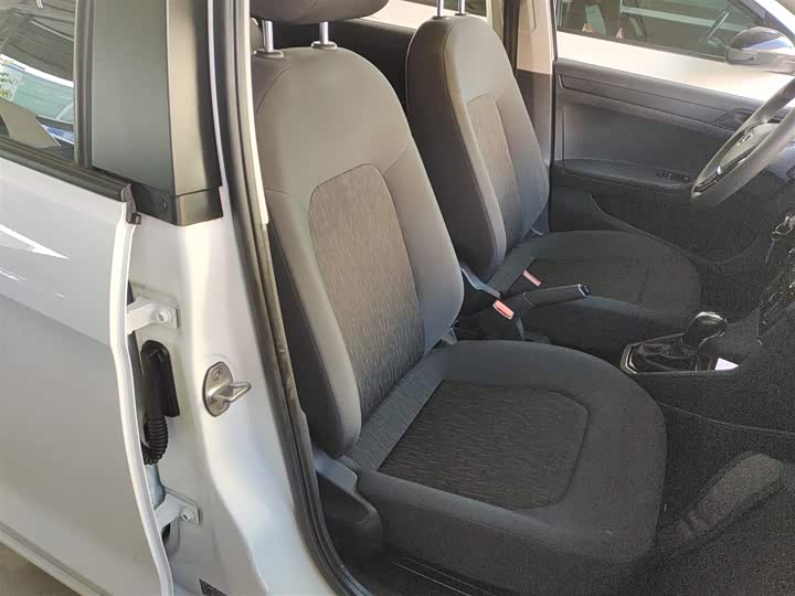 Jetta VA3 2021 2021款 1.5L 自动向上人生版