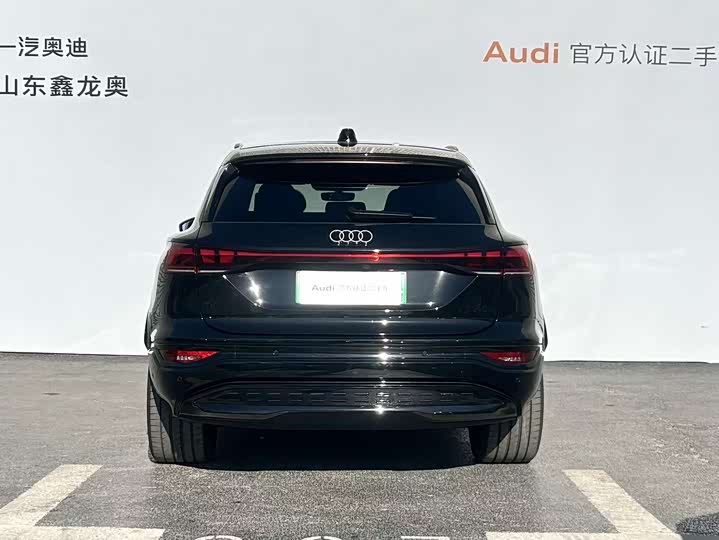 Audi Q6L e-tron 2026 2026款 首发领航版