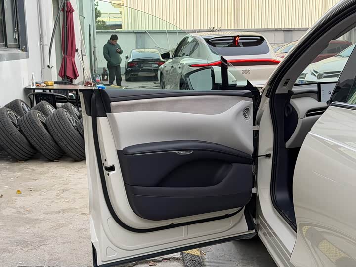 IM motors LS7 2023 2023款 77kWh Urban Fit后驱版