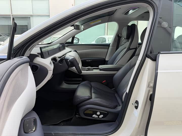 IM motors LS7 2023 2023款 77kWh Urban Fit后驱版