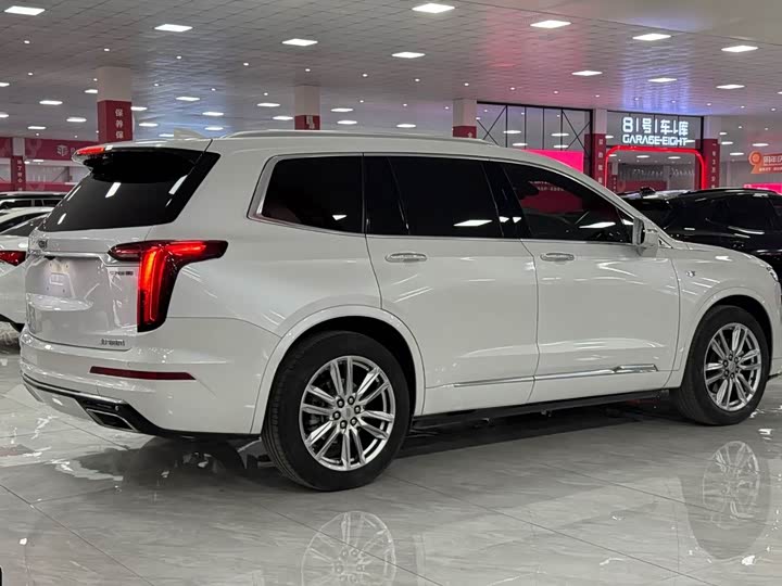 Cadillac XT6 2022 2022款 2.0T 六座两驱豪华型