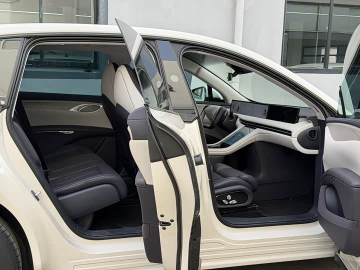 IM motors LS7 2023 2023款 77kWh Urban Fit后驱版