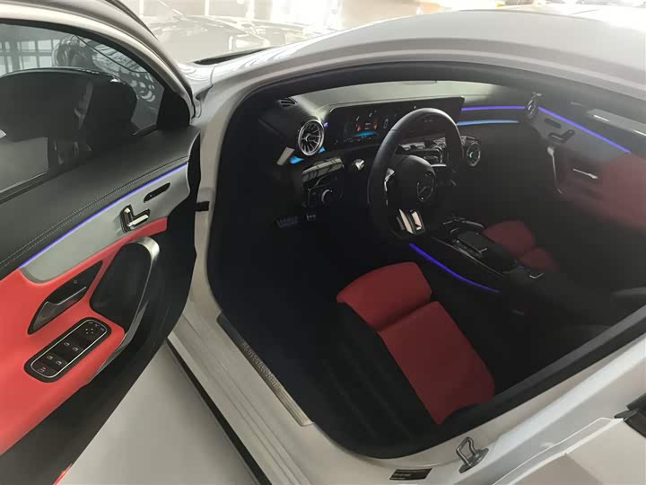 Mercedes-Benz A-Class AMG 2024 2024款 AMG A 35 L 4MATIC