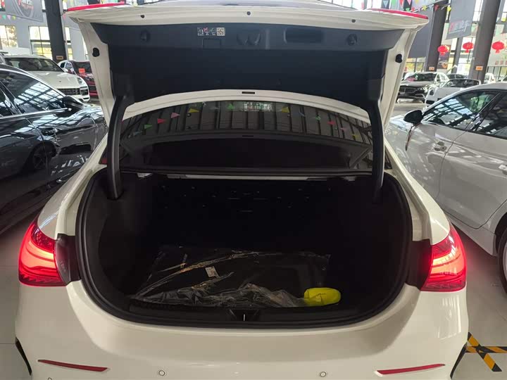 Mercedes-Benz A-Class AMG 2024 2024款 AMG A 35 L 4MATIC