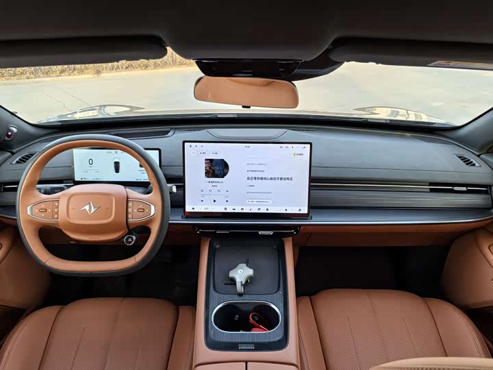 Dongfeng Yipai eπ 007 2025 2025款 纯电 565四驱Max领航版