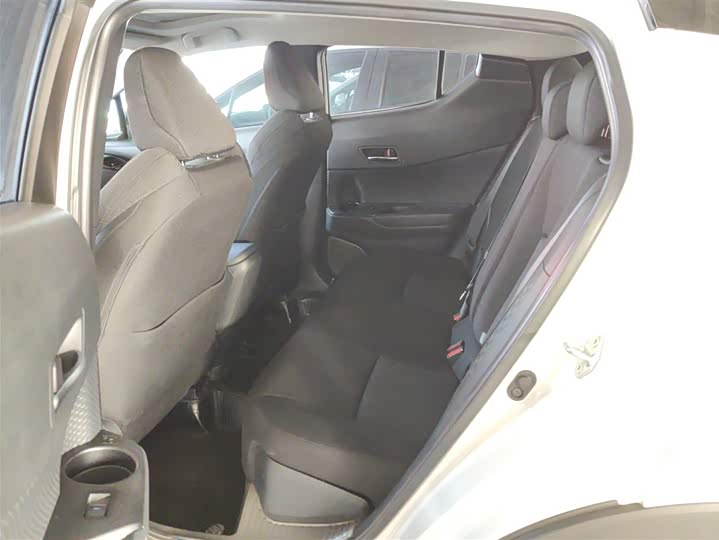 Toyota Izoa 2021 2021款 2.0L 奕享版