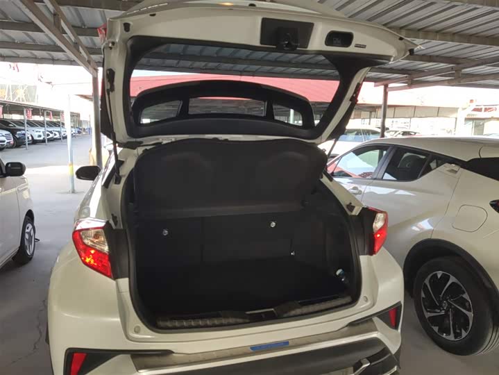 Toyota Izoa 2021 2021款 2.0L 奕享版