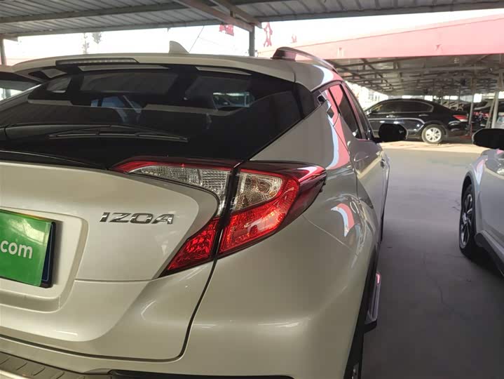 Toyota Izoa 2021 2021款 2.0L 奕享版