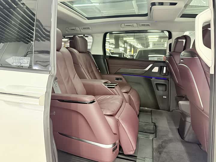 Buick GL8 Century 2025 2025款 2.0T 六座蕴世版