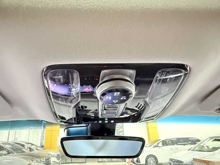 Buick GL8 Century 2025 2025款 2.0T 六座蕴世版